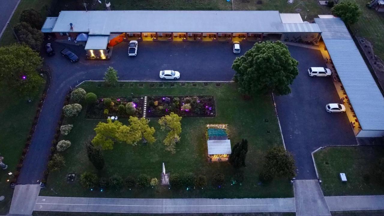 Quirindi Sunflower Motor Inn エクステリア 写真