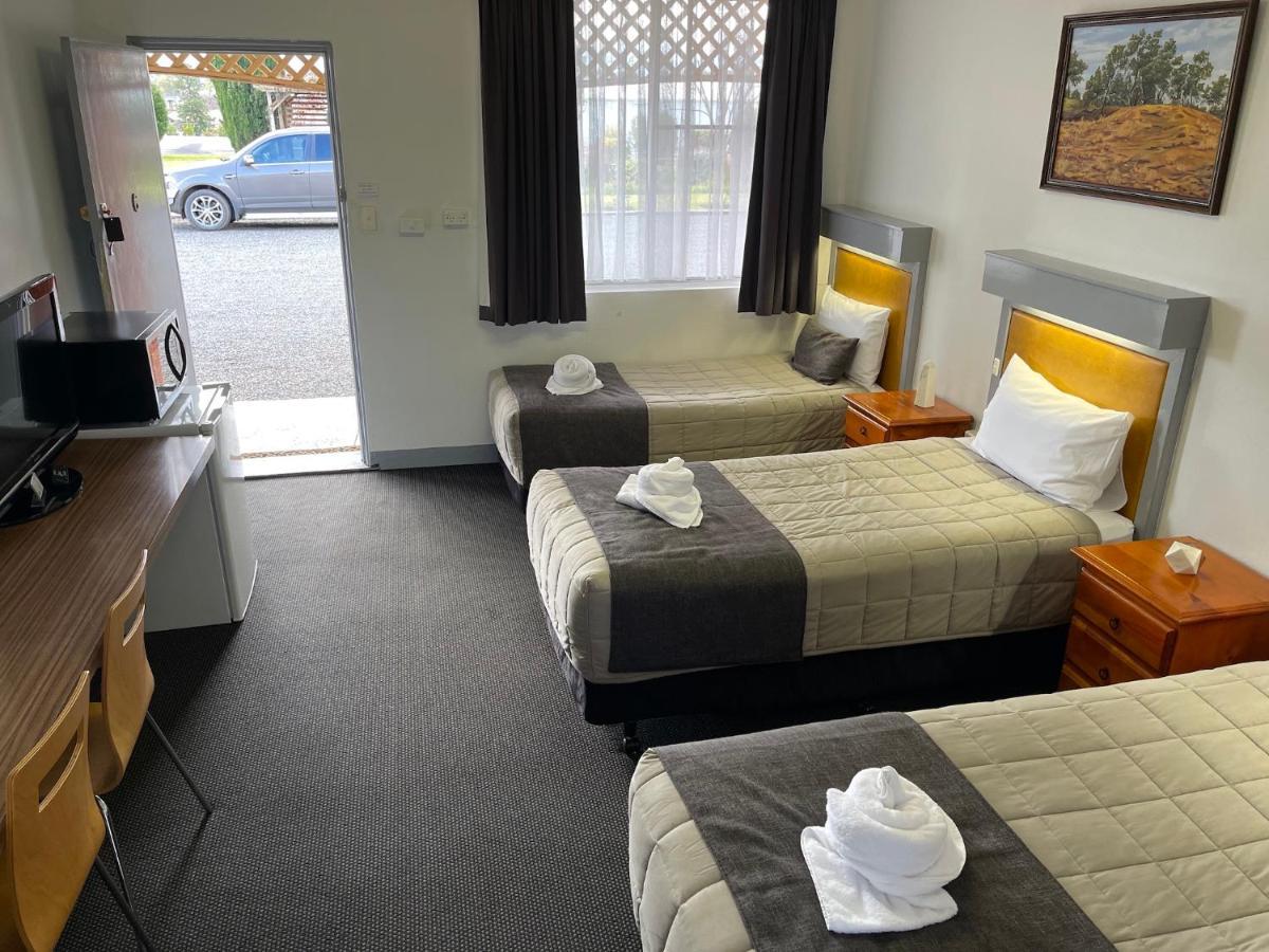 Quirindi Sunflower Motor Inn エクステリア 写真
