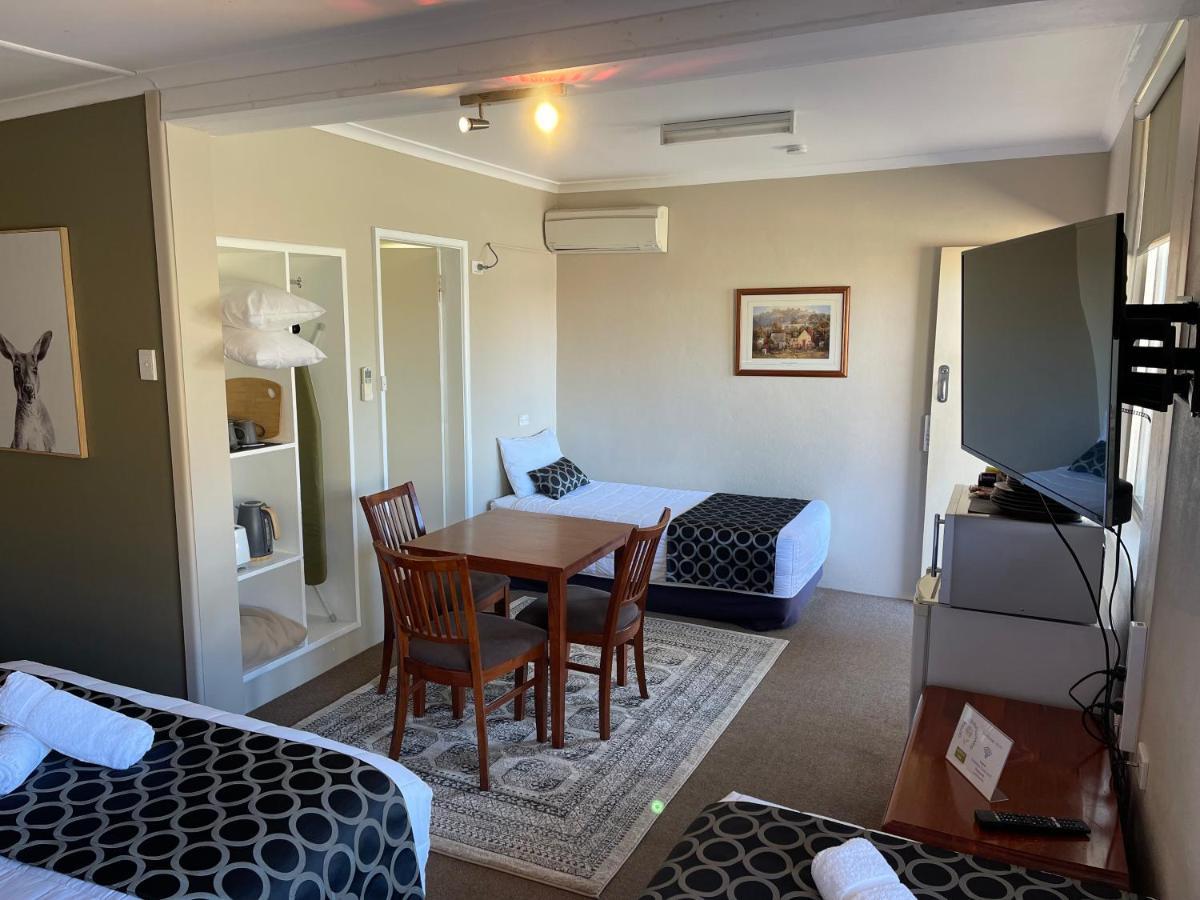 Quirindi Sunflower Motor Inn エクステリア 写真