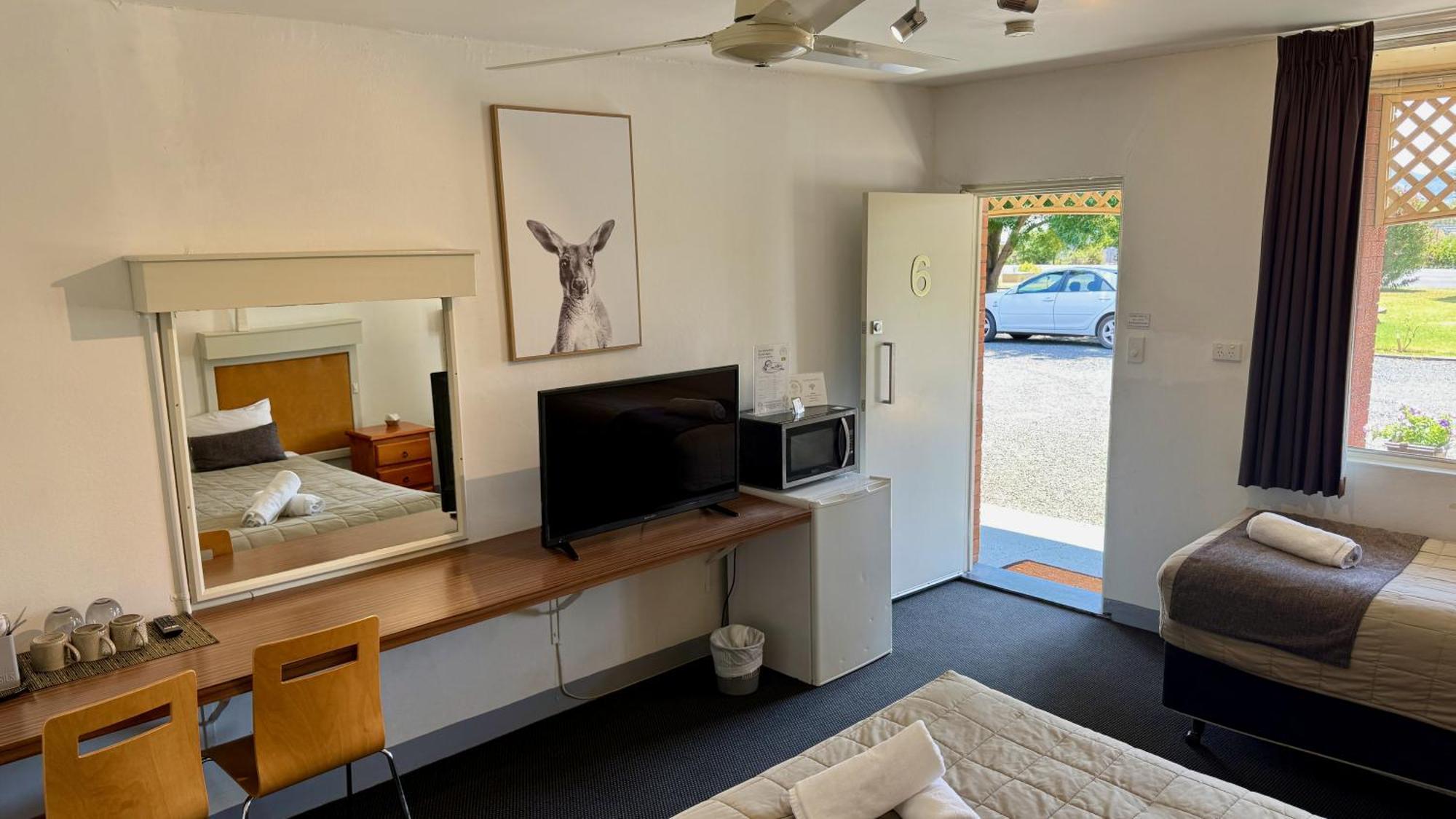 Quirindi Sunflower Motor Inn エクステリア 写真
